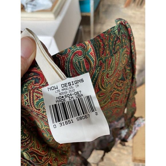 Womens Apron Paisley Gold Red Green Christmas Now Designs - Picture 7 of 9